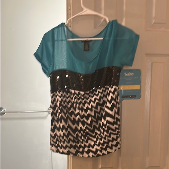 Wet Seal Blue Graphic Sequin Blouse - Picture 1 of 1